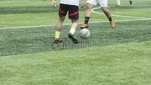 “2025年顶级游戏手机评测：iQOO 15以全面实力树立5000元级别新标杆”